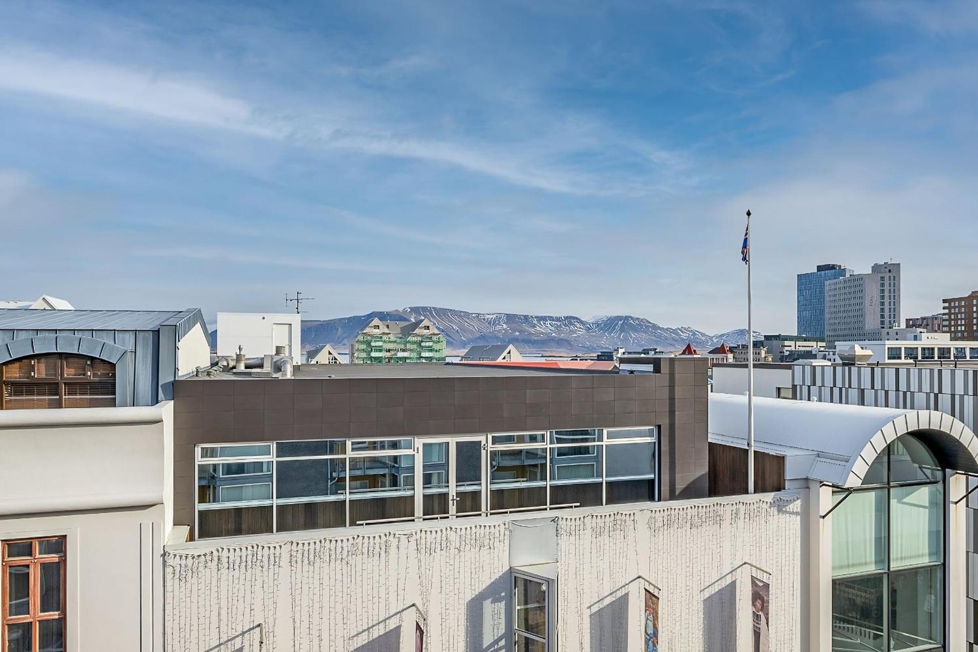 Laugavegur Penthouse Apartment Reykjavik Exterior photo